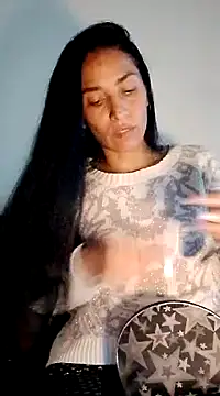 chloewildd  online show from January 17, 10:34 pm