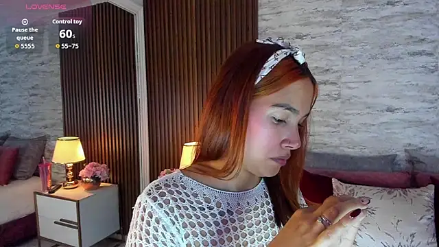 AdeleAndersonn online show from February 24, 5:22 pm