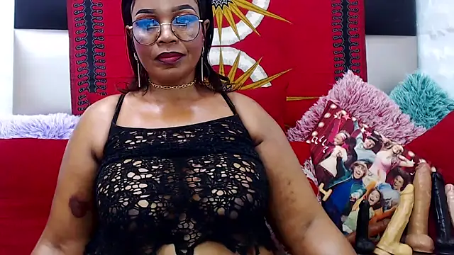 Snapshot of MATURExxxASS chatting on October 18, 6:52 pm MATURExxxASS online show from October 18, 6:52 pm