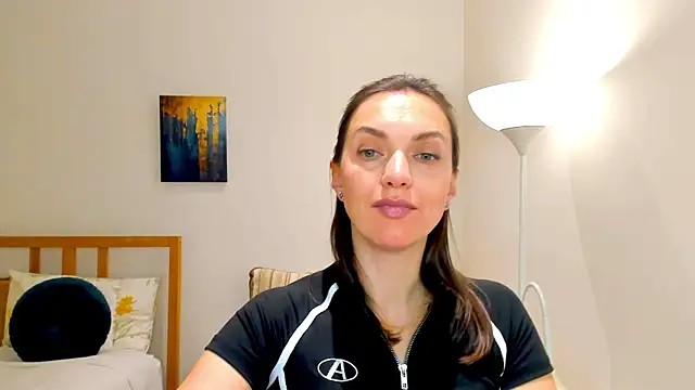 Snapshot of LovelyeeMia chatting on December 20, 8:55 pm LovelyeeMia online show from December 20, 8:55 pm