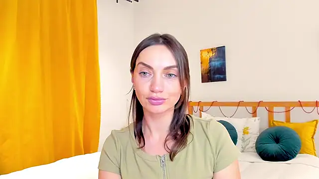 Snapshot of LovelyeeMia chatting on December 29, 6:16 pm LovelyeeMia online show from December 29, 6:16 pm