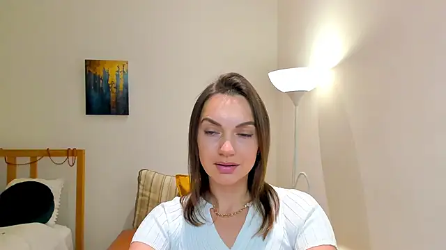 Snapshot of LovelyeeMia chatting on December 30, 1:36 pm LovelyeeMia online show from December 30, 1:36 pm