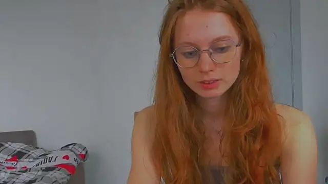 Snapshot of Fire_Luna chatting on May 15, 12:56 pm Fire Luna online show from May 15, 12:56 pm