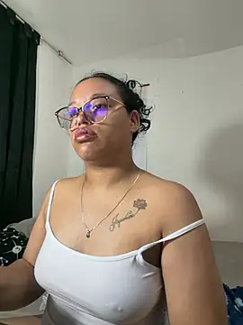 angela angels  online show from April 1, 7:53 am