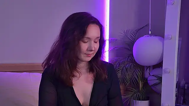 Snapshot of IreneRaye chatting on October 31, 3:13 pm IreneRaye online show from October 31, 3:13 pm