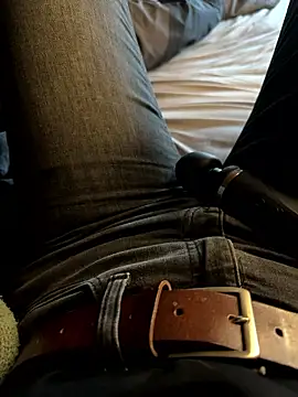 Snapshot of Ana-05 chatting on January 9, 1:58 pm Ana-05 online show from January 9, 1:58 pm