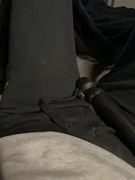 Snapshot of Ana-05 chatting on February 17, 5:30 pm Ana-05 online show from February 17, 5:30 pm