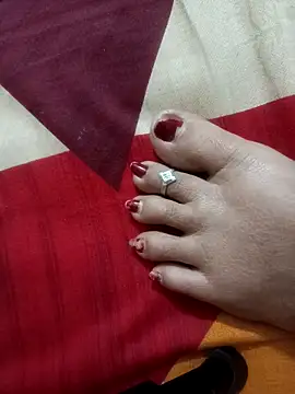 Snapshot of lakey91girl chatting on February 17, 4:46 pm lakey91girl online show from February 17, 4:46 pm