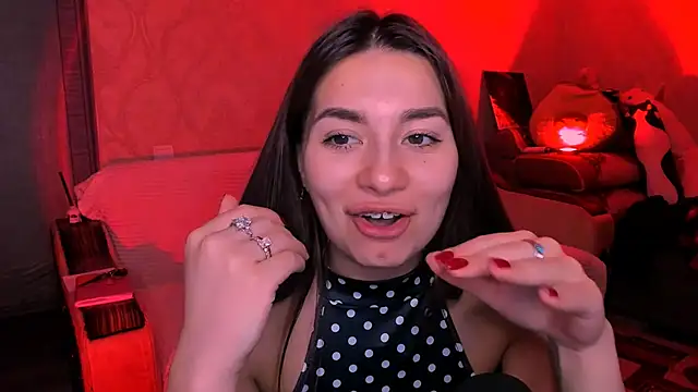 Snapshot of Swee_Alicee chatting on June 4, 9:21 pm Swee Alicee online show from June 4, 9:21 pm