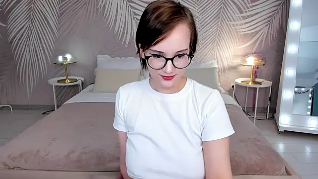 StellaGloww online show from January 26, 8:14 am