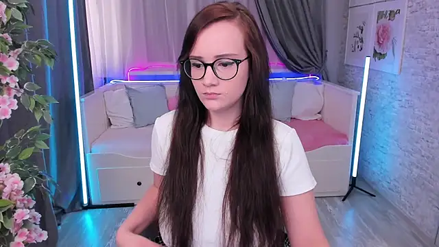 StellaGloww online show from September 15, 3:12 pm