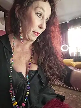 GypsyEsmeralda online show from March 20, 2:33 pm