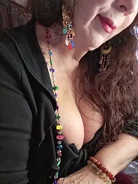 GypsyEsmeralda online show from March 21, 5:34 am