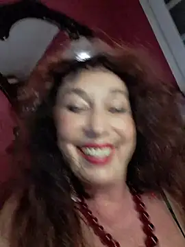 Snapshot of GypsyEsmeralda chatting on July 5, 5:53 pm GypsyEsmeralda online show from July 5, 5:53 pm