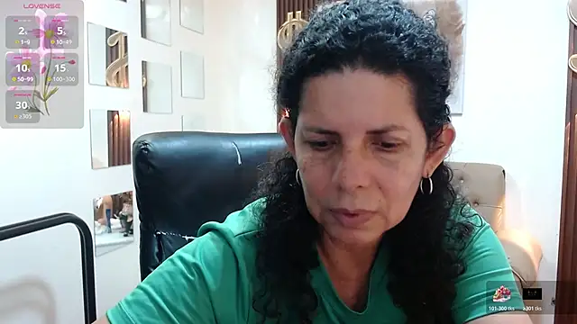 Snapshot of sila_bolum chatting on May 21, 4:36 pm sila bolum online show from May 21, 4:36 pm