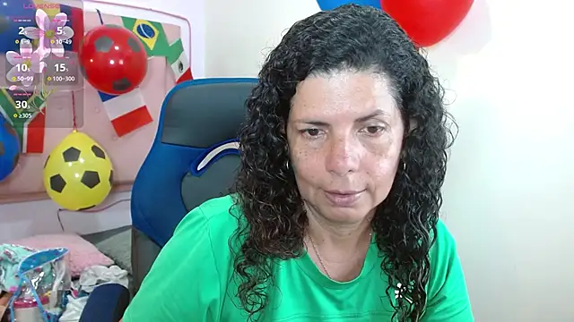 Snapshot of sila_bolum chatting on June 19, 5:50 pm sila bolum online show from June 19, 5:50 pm