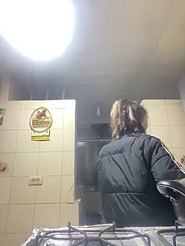 Snapshot of Andi9_ chatting on January 16, 4:07 am Andi9 online show from January 16, 4:07 am