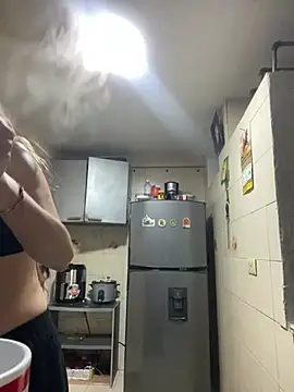 Snapshot of Andi9_ chatting on January 31, 3:41 am Andi9 online show from January 31, 3:41 am