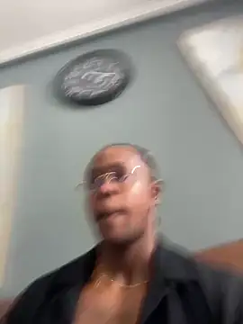 Snapshot of AdonisKnight chatting on January 30, 5:06 pm AdonisKnight online show from January 30, 5:06 pm