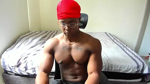 Snapshot of AdonisKnight chatting on February 10, 3:21 pm AdonisKnight online show from February 10, 3:21 pm