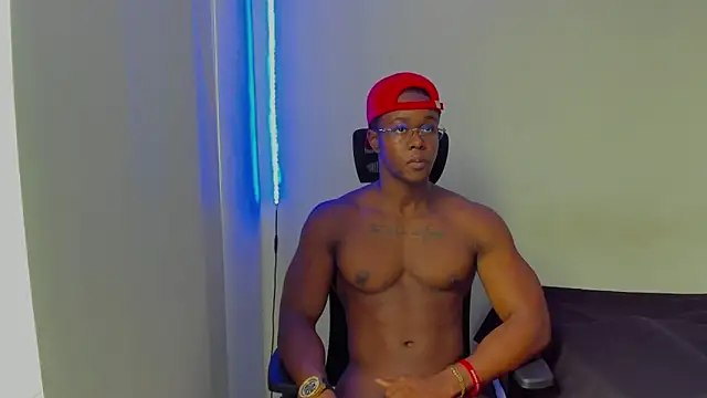 Snapshot of AdonisKnight chatting on March 14, 3:47 pm AdonisKnight online show from March 14, 3:47 pm