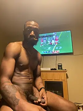 Snapshot of prettyrichie chatting on October 13, 2:00 am prettyrichie online show from October 13, 2:00 am