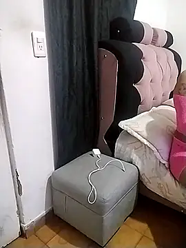 Pussycat 9999 online show from February 17, 7:42 pm