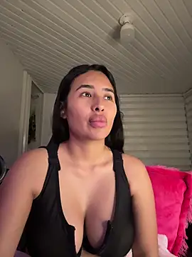 Anily Lovely online show from April 7, 11:37 pm