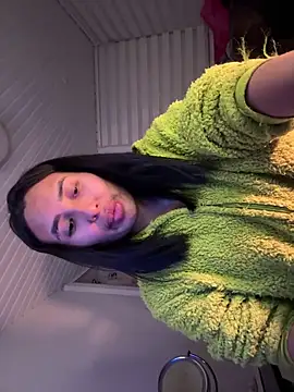 Snapshot of Anily_Lovely chatting on April 29, 11:44 pm Anily Lovely online show from April 29, 11:44 pm