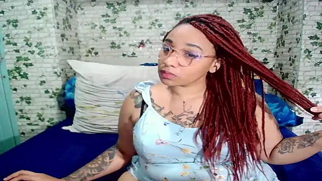 Snapshot of Indian_candyXX chatting on April 14, 8:42 am Indian candyXX online show from April 14, 8:42 am