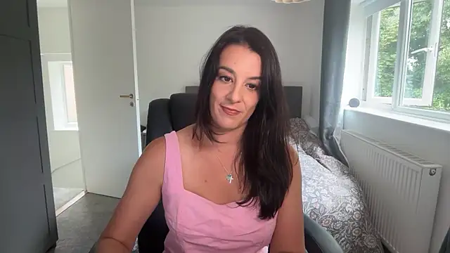 Snapshot of flatwhite0 chatting on July 28, 2:13 pm flatwhite0 online show from July 28, 2:13 pm