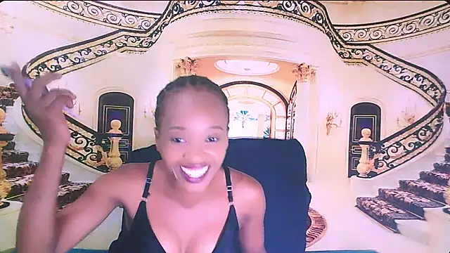 Snapshot of EbonyCreamy69 chatting on January 23, 6:35 pm EbonyCreamy69 online show from January 23, 6:35 pm