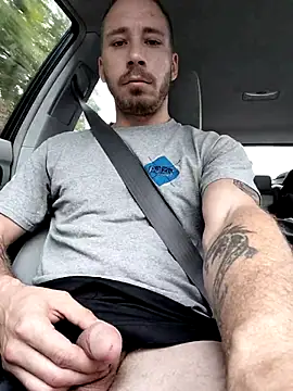 Snapshot of sexykdubx chatting on September 29, 3:28 pm sexykdubx online show from September 29, 3:28 pm