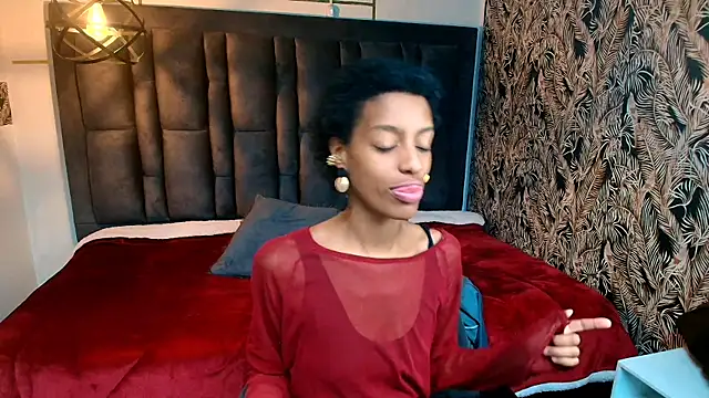 Snapshot of Zia_Green chatting on May 14, 12:45 pm Zia Green online show from May 14, 12:45 pm