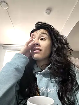 Snapshot of JaneLondon chatting on April 25, 12:52 pm JaneLondon online show from April 25, 12:52 pm