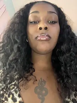 ebonycatlisaaaalime online show from May 22, 2:01 pm
