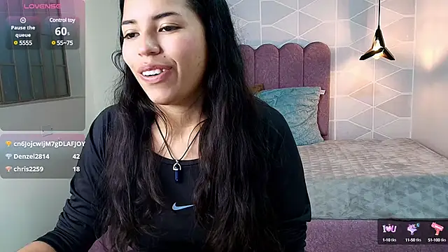 Snapshot of Asly_Morgan chatting on January 7, 3:33 pm Asly Morgan online show from January 7, 3:33 pm
