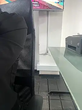 Amy Kiitty  online show from April 17, 1:25 pm