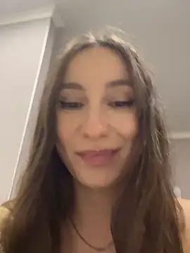 Snapshot of viviandaimond1 chatting on December 30, 6:49 pm viviandaimond1 online show from December 30, 6:49 pm