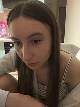 Snapshot of viviandaimond1 chatting on March 6, 10:36 pm viviandaimond1 online show from March 6, 10:36 pm