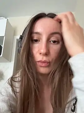 Snapshot of viviandaimond1 chatting on September 19, 1:45 pm viviandaimond1 online show from September 19, 1:45 pm