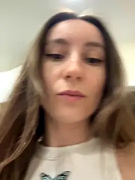 Snapshot of viviandaimond1 chatting on September 22, 5:26 pm viviandaimond1 online show from September 22, 5:26 pm