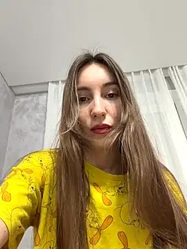 Snapshot of viviandaimond1 chatting on October 27, 6:45 pm viviandaimond1 online show from October 27, 6:45 pm