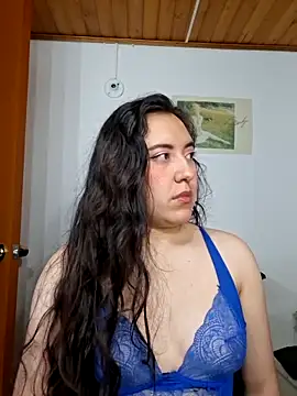 Emi chik online show from February 27, 10:04 am