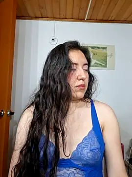 Emi chik online show from March 20, 10:42 am