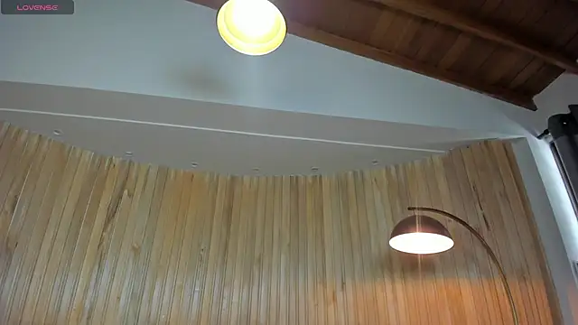 KatieNolan 1 online show from April 14, 6:58 pm