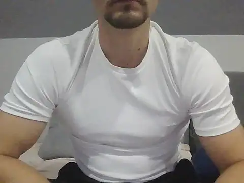 Snapshot of LoveEveryWet chatting on October 22, 10:15 am LoveEveryWet online show from October 22, 10:15 am