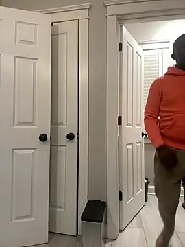 Snapshot of Pressure69mee chatting on January 20, 4:10 am Pressure69mee online show from January 20, 4:10 am