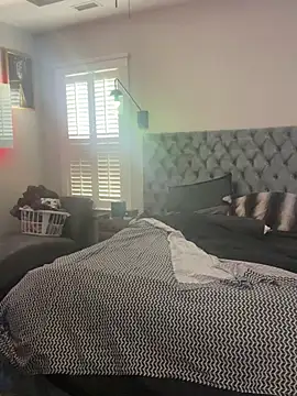 Snapshot of Pressure69mee chatting on February 23, 5:18 pm Pressure69mee online show from February 23, 5:18 pm