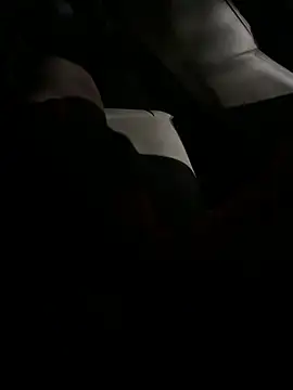 Snapshot of Pressure69mee chatting on February 26, 3:53 am Pressure69mee online show from February 26, 3:53 am